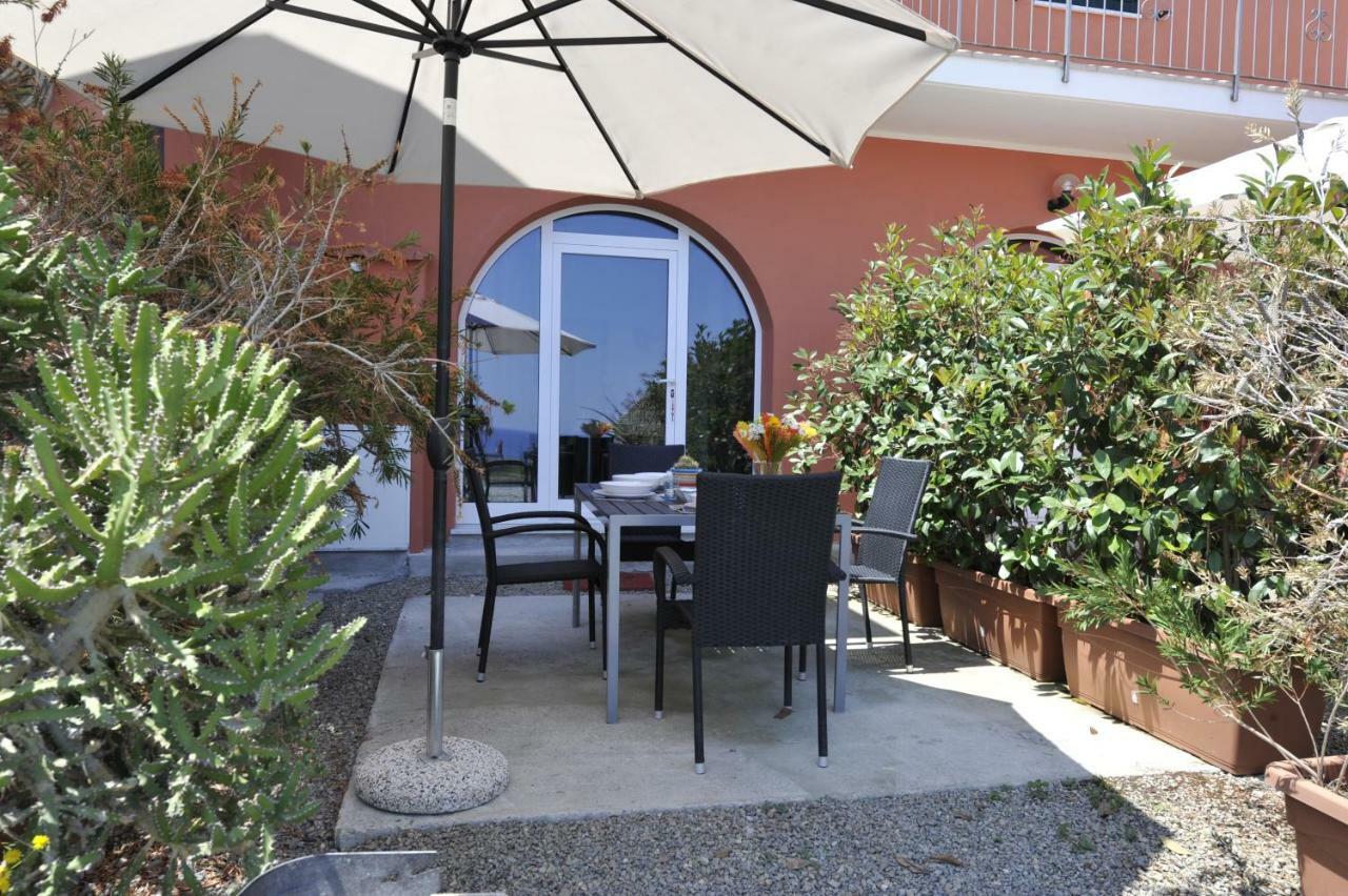 Agriturismo La Tuffatrice 因佩里亚 外观 照片
